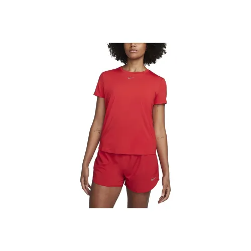 Nike Dragon New Year's Collection FW23 T-Shirt Женская Университетский Красный