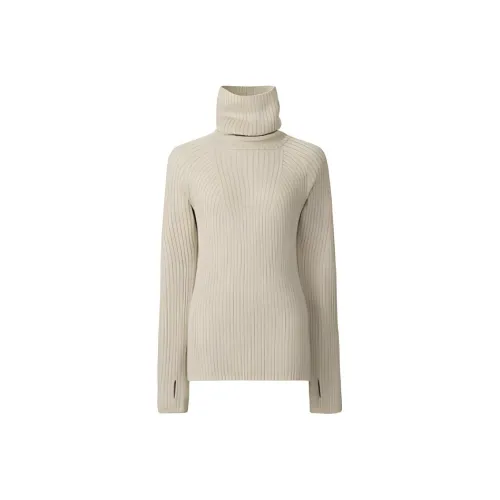 UNIQLO Оливковые Женские Свитеры