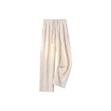 Бежево-абрикосовый