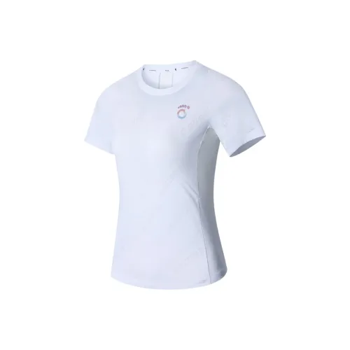 Macondo Бег T-Shirt Женская Белая