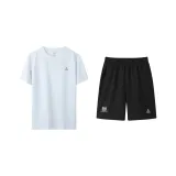 Минималистский стиль Черные шорты + Белая рубашка с коротким рукавом