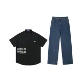 Чёрный топ + тёмно-синие штаны