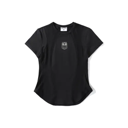 LUSHISI Женские футболки