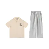 Хаки топ + светло-серые штаны