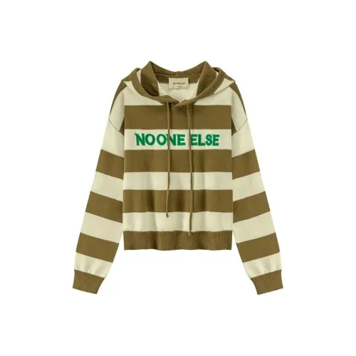 NO ONE ELSE Свитер Женские Горчичный зеленый