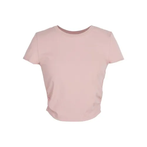 Женские короткие топы