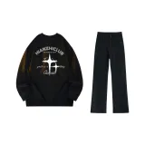 Чёрный (с длинным рукавом) + чёрные джинсы