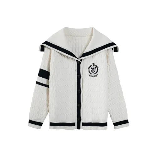 Женские свитеры