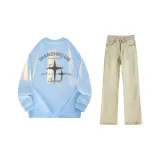 Арктический ледяной синий (с длинным рукавом) + желтые грязные джинсы