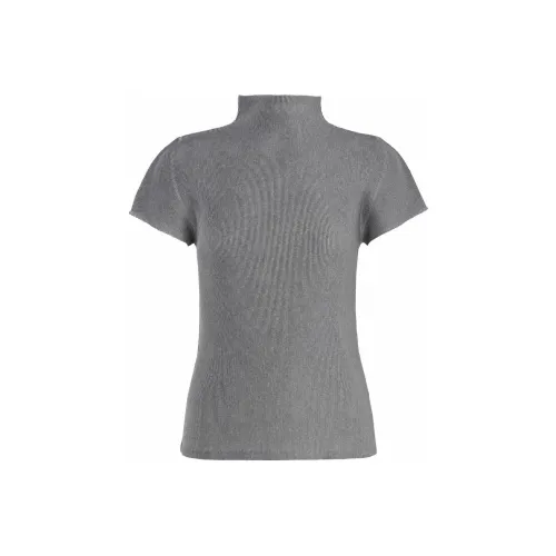 PLEATS PLEASE ISSEY MIYAKE Серые Женские Рубашки T