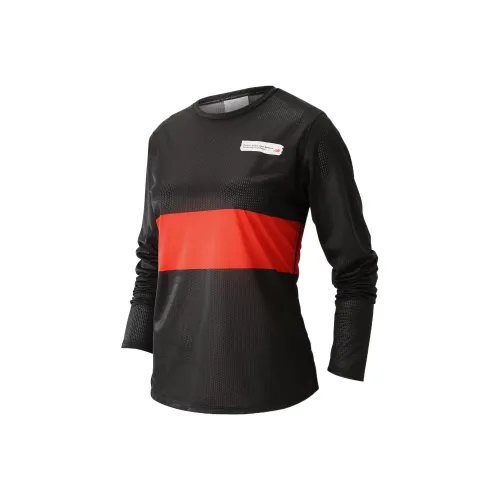 New Balance District Vision Черные Женские Футболки