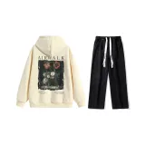 Комплект одежды (Абрикосовый топ + Черные джинсы)