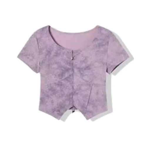 PLAY BUSH Стандартная T-рубашка Женская