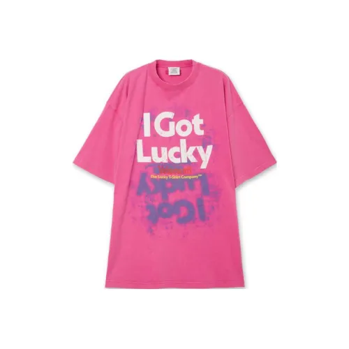 Vetements Розовые Женские T-рубашки