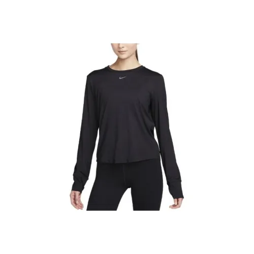 NIKE Черные Женские Футболки