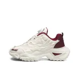 Бежево-красный