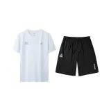 Быстросохнущие черные шорты + белая рубашка с коротким рукавом