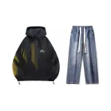 Set (Black Top + Dark Blue Jeans)  
Комплект (Черный топ + Темно-синие джинсы)