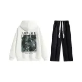 Комплект одежды (Белый топ + Черные джинсы)