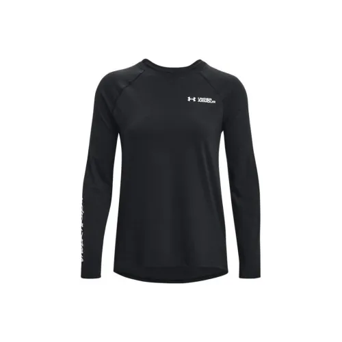 Under Armour FW22 T-Shirt Женская Черная