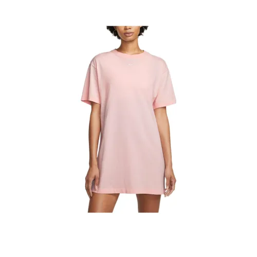 nike Sportswear Essentials series T-Shirt Женская Светло-Розовая