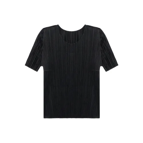 PLEATS PLEASE ISSEY MIYAKE Черные Женские Рубашки T