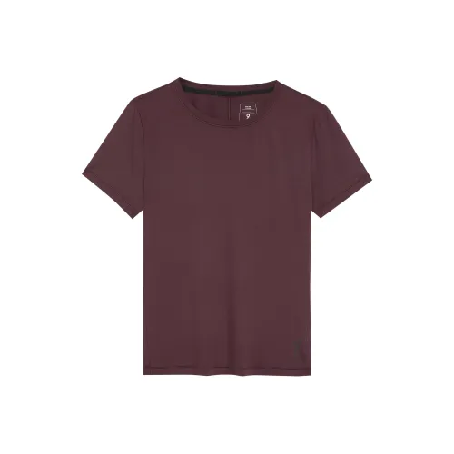 On Movement T Стандартный T Рубашка Женская Умбра Красный