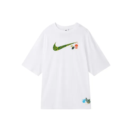 NIKE Sportswear Белые Женские Футболки