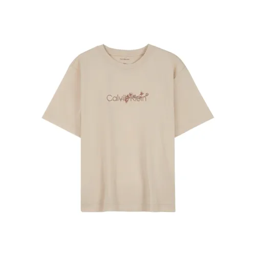 Calvin Klein T-рубашка женская C7P теплый песочный цвет