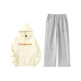 Абрикосовый топ + серые штаны