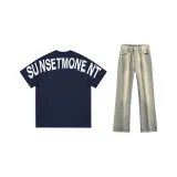 Темно-синий синий топ + желтые грязные штаны