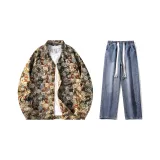 Set (Bear Out + Dark Blue Jeans)  
Комплект (Медведь Out + Темно-синие джинсы)