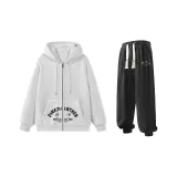 Комплект одежды (Белый свитшот + Черные спортивные штаны)