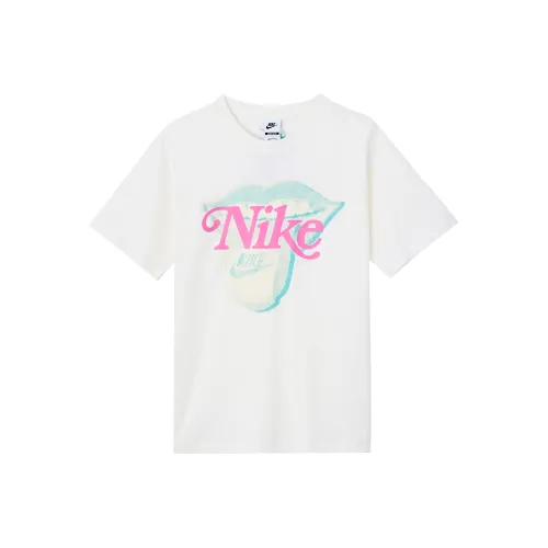 NIKE Sportswear Essentials series Цвет холста Женские футболки