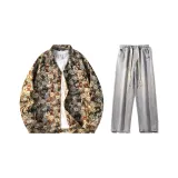 Set (Медведь Out + Light Blue Jeans)  
Комплект (Bear Out + Светло-Синие Джинсы)