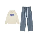 Абрикосовый топ + средне-синие штаны