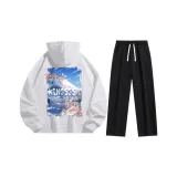 Комплект одежды (Белый свитшот + Черные штаны)