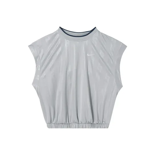 Nike T-Shirt Женская Светло-Железо-Серый