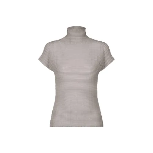 ISSEY MIYAKE T-рубашка Женская Серого цвета