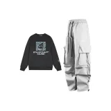 Чёрный топ + бежево-серые штаны