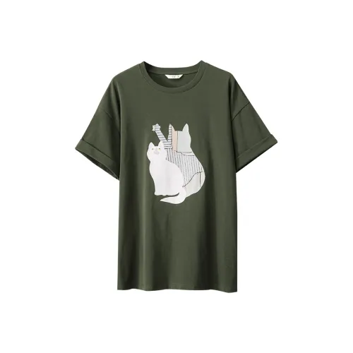 AMII Женские футболки