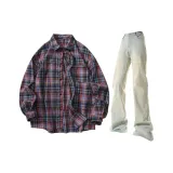 Красный клетчатый топ + желтые грязные штаны