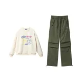 Абрикосовый топ + армейские зеленые штаны