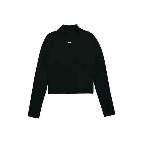 NIKE Черные Женские Футболки