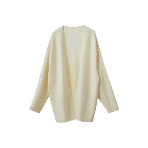 AMII Женская трикотажная одежда