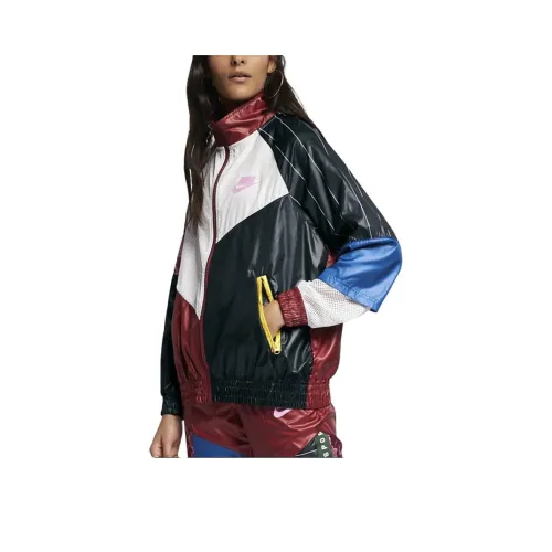 NIKE Многоцветные Женские Куртки