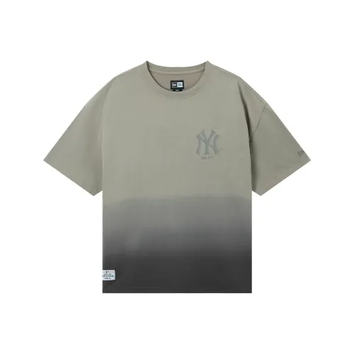 New Era Хаки Унисекс Футболка