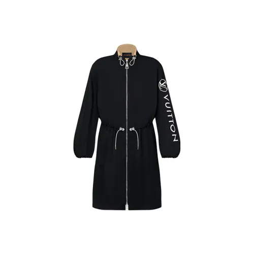 LOUIS VUITTON Куртки и Пальто Женские Черные