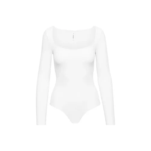 ARITZIA Женские Боди