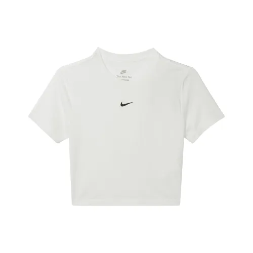 Nike Sportswear Essentials Series SS24 T-Shirt Женская Молочно-белая